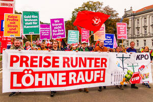 2022-09-17-KPÖ-Demonstration-Preise-runter-Löhne-rauf-Julia-Prassl.jpg