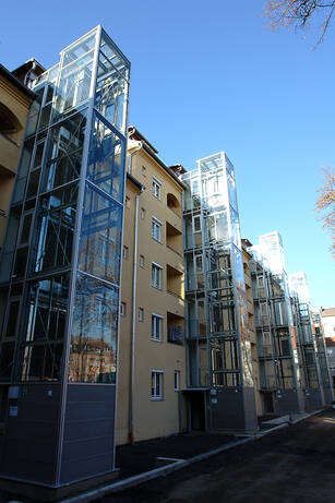 weißenhofgasse1a.jpg