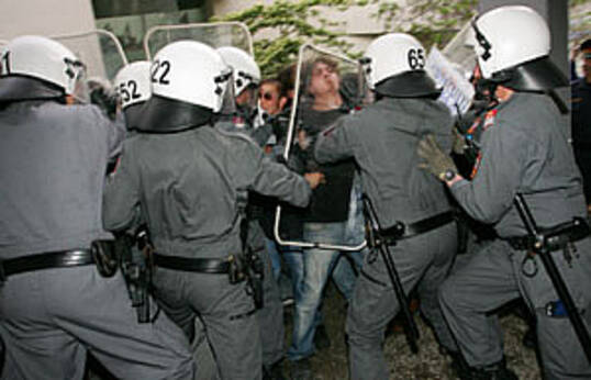 Antifa_Demo_Uni_Graz.jpg